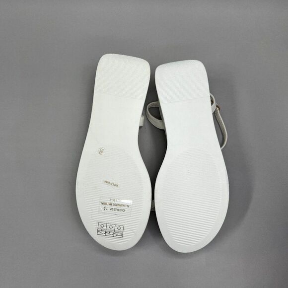 Bamboo Women's Size 7.5 Cactus 02 Platform Sandals - Picture 10 of 11